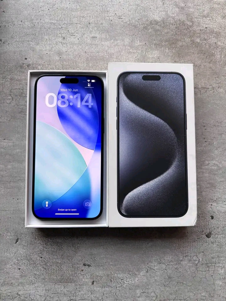IPhone 15 pro max _256GB internal storage for sale in FCT - Abuja